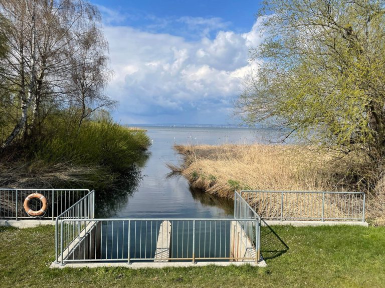 Hochwasserschutz Rheindelta Polderdamm