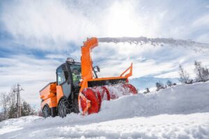 S_130_snow_blower_municipal_puplic_services_parking_app