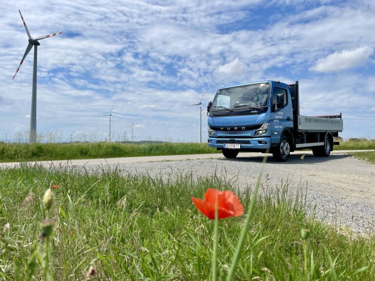 FUSO Next Generation eCanter web