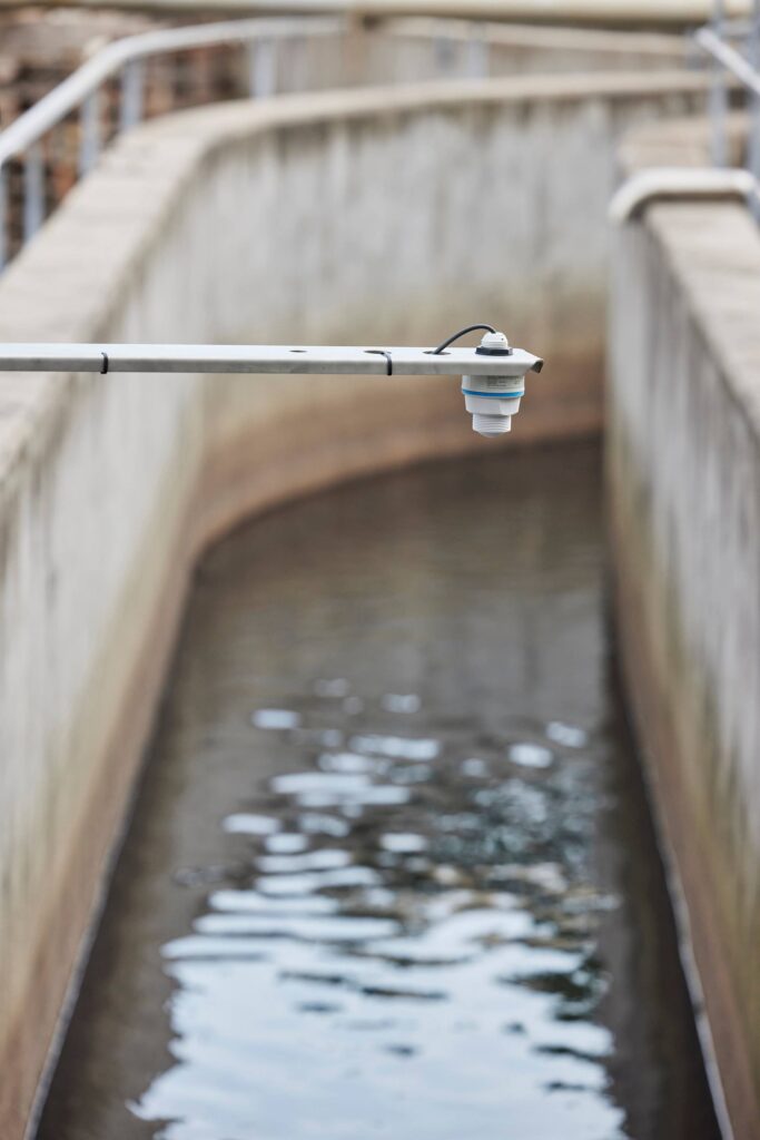 Einfache und effiziente Füllstandsmessungen in der Wasser- und Abwasserindustrie 2 Endress+Hauser