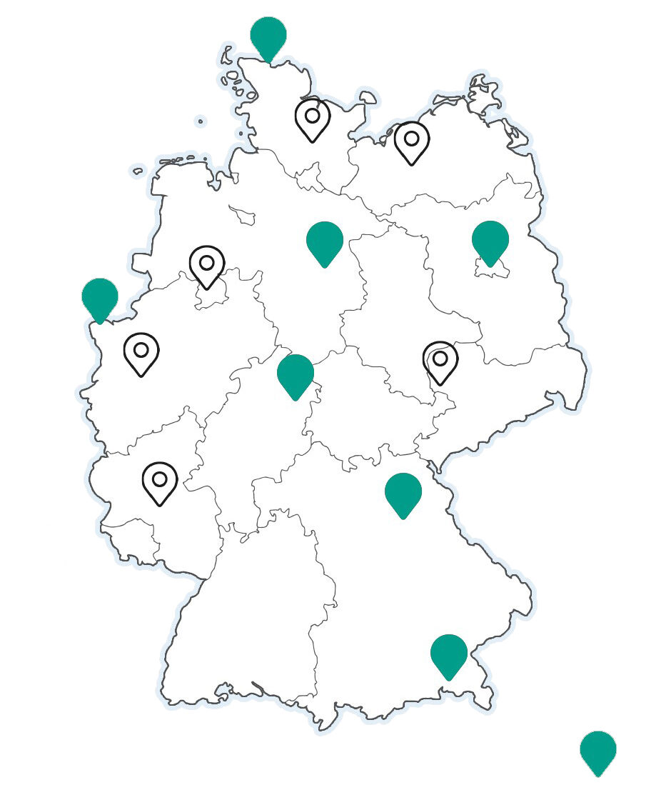 Deutschlandkarte mit Bundesländern und grünen sowie weißen Standort-Markierungen für das Pfanzelt Händlernetz.