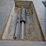 Leistungsstarker Hydraulikzylinder für den Antrieb einer Schubboden-Sektion. Schubboden Vorchdorf