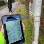 Die Datenverwaltung kann unterschiedlichste Objekttypen darstellen; neben Punkt-Objekten wie Straßenbeleuchtungen und Lichtsignalanlagen auch Linien- und Flächen-Objekte wie Leitungen oder die WLAN-Abdeckung. luxDataeasy App