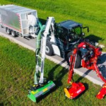 Die deutsche Autobahn GmbH setzt auf die Leistungsfähigkeit von Syn Trac: Gleich drei Auslegermäher können an den Geräteträger angebaut werden für einen außergewöhnlich effizienten Mähzug. SYN TRAC Bos und Duecker Mäher Absaugwagen