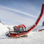 Das Zaugg-Pipe Monster ist weltweit die einzige Maschine, welche die Standards der FIS beim Pipebau für internationale Wettkämpfe erfüllt. Fräshaspel ZAUGG AG EGGIWIL