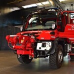 In enger Zusammenarbeit mit den Anwendern, Hochschulen und Universitäten entwickeln und optimieren die Experten von Empl kontinuierlich ihre Fahrzeuge, Baugruppen und Technologien, um modernste Löschtechnik anbieten zu können. Pappas MB U530 EMPL