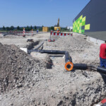 Südlich der Start- und Landebahn wurde das Fernwärmenetz von Memmingen ausgebaut. Somit ist eine nachhaltige und vor allem sichere Wärmeversorgung am kompletten Flughafengebiet gewährleistet. Flughafen Memmingen